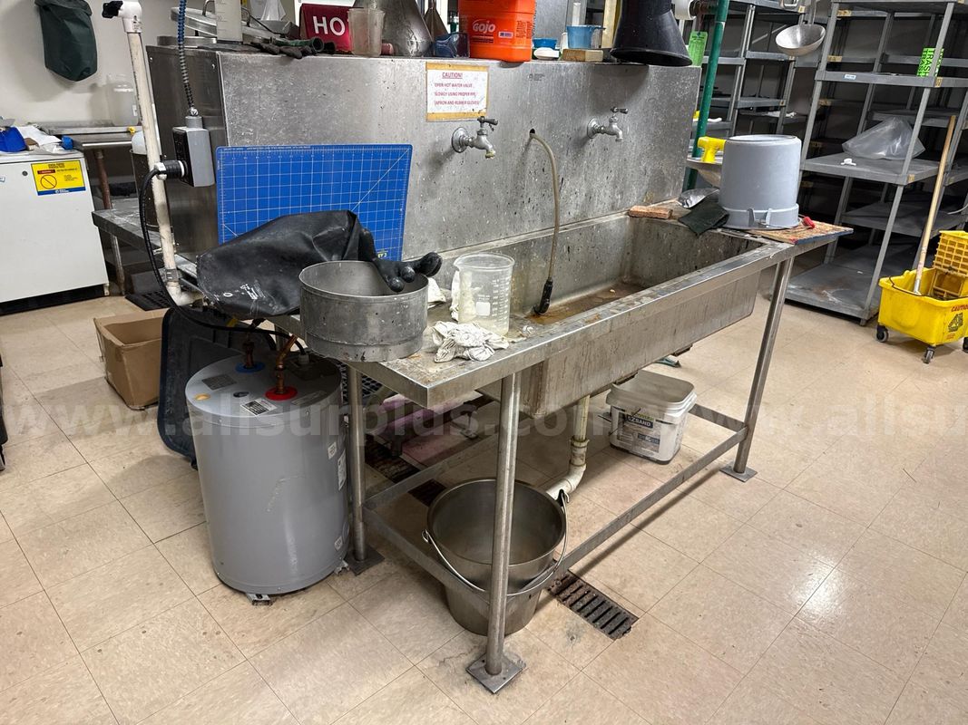 Stainless Steel Sink & Vent Hood