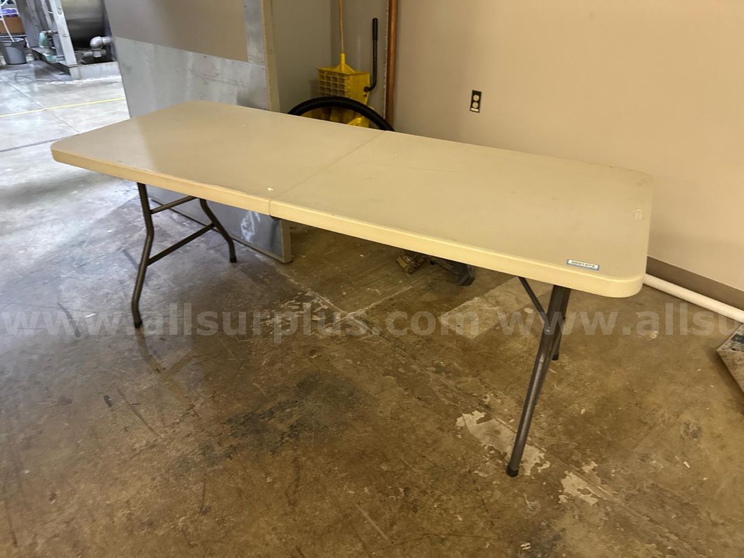 6ft Folding Table