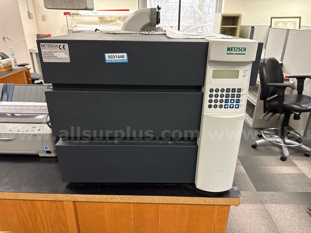 Netzsch model L2300F1 HFM Heat Flow Meter