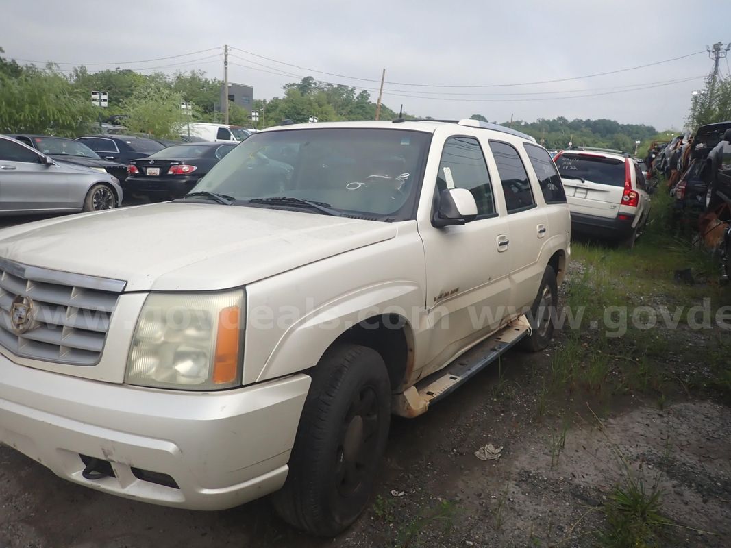 2004 Cadillac Escalade
