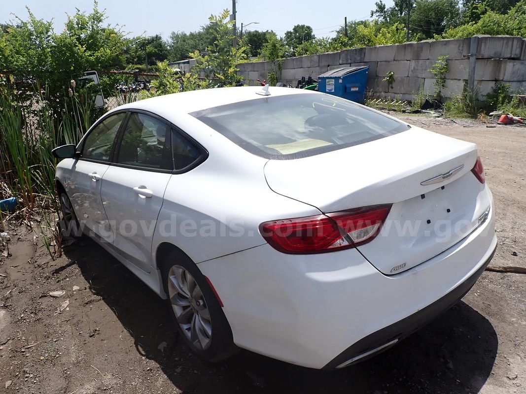 2015 Chrysler 200