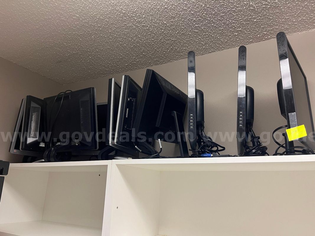 10 Monitors
