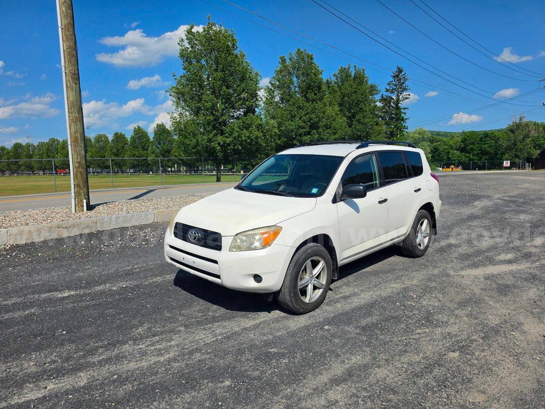 2007 Toyota RAV4 4WD SUV 4DR 2.4L L4 with 205K miles