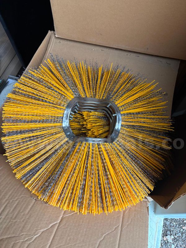 NEW 24” Street Sweeper Wafer Brushes – Boxes of 25