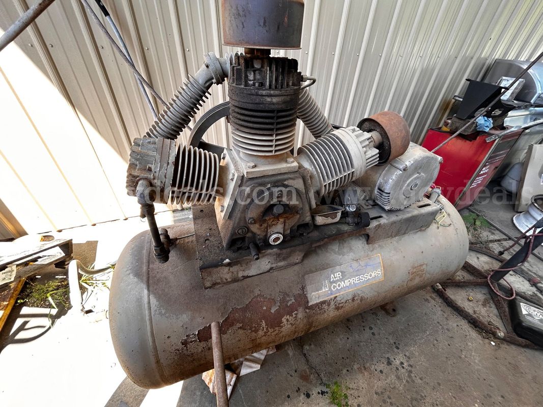 1985 Air Compressor