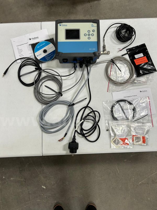PreSens OXY-1 WM Oxygen Transmitter with All Associated Components and Cables