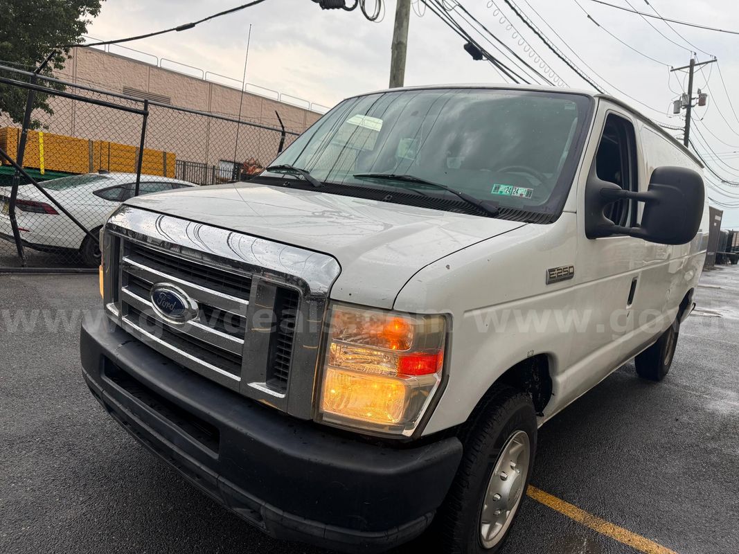 2013 Ford Econoline