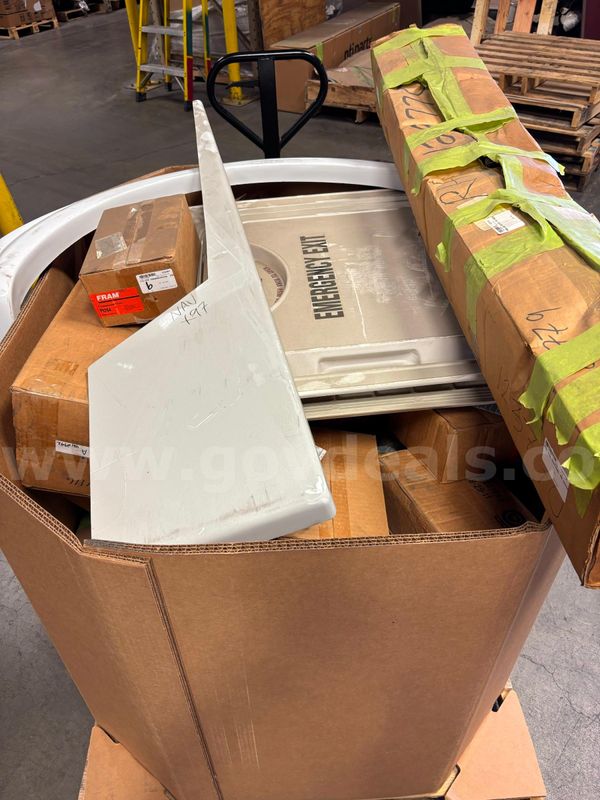 lot of bus parts, New Flyer, Gillig, community bus shuttle