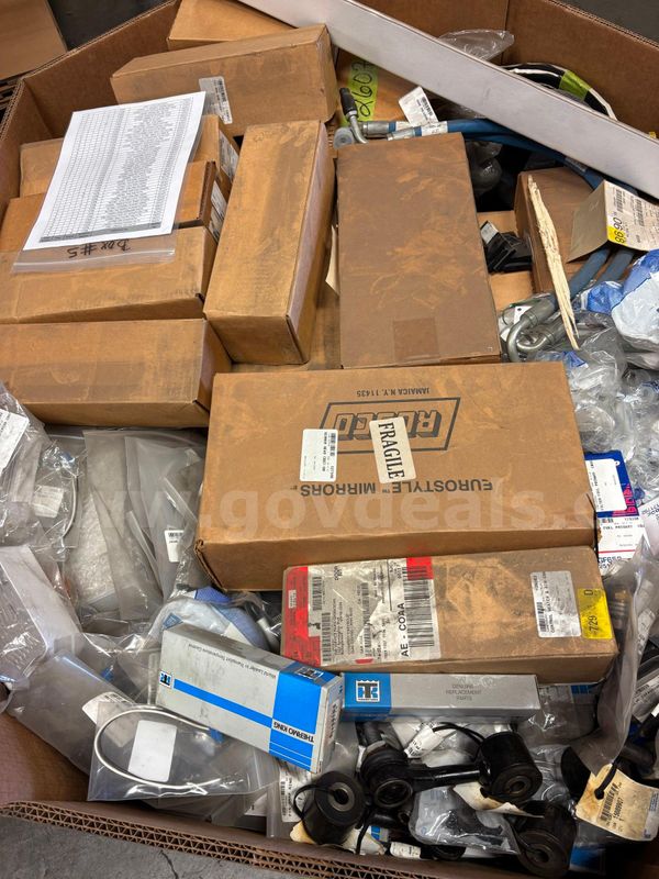 lot of bus parts, New Flyer, Gillig, community bus shuttle