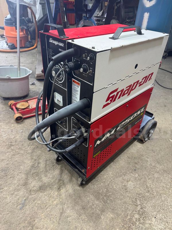 Snap-on MM250SL MIG Welder