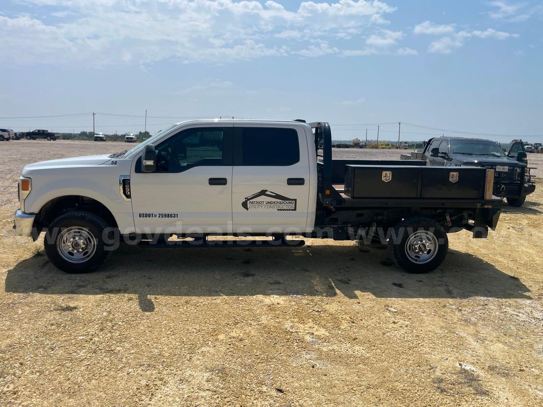 2022 Ford F-250 SD XL Crew Cab Long Bed 4WD