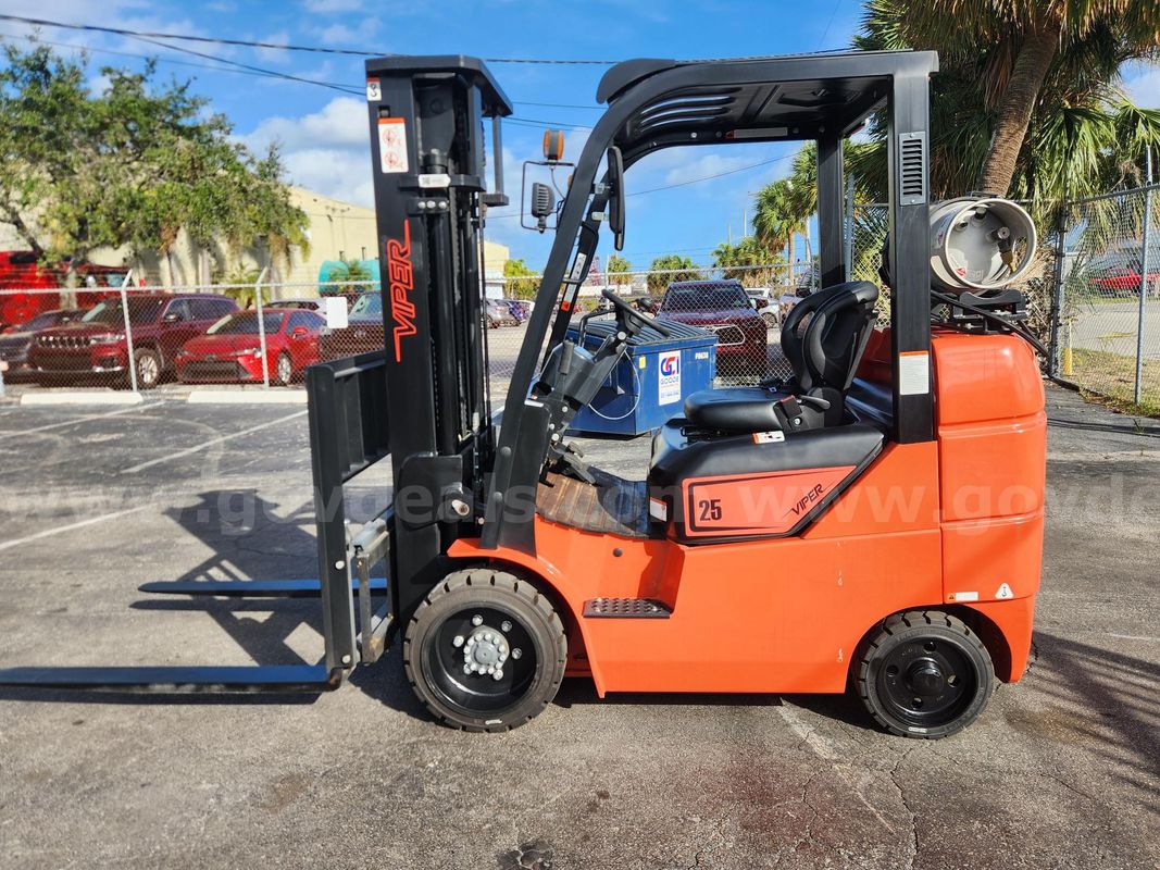 2024 Viper Forklift Fy25