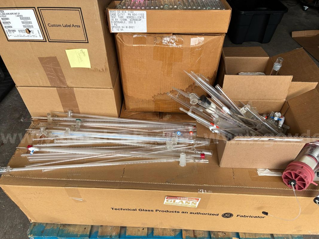 Pallet of Misc Lab Glass