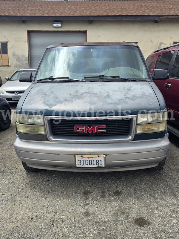 1997 GMC Safari SLX