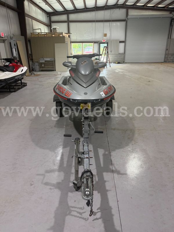2000 sea doo jet ski
