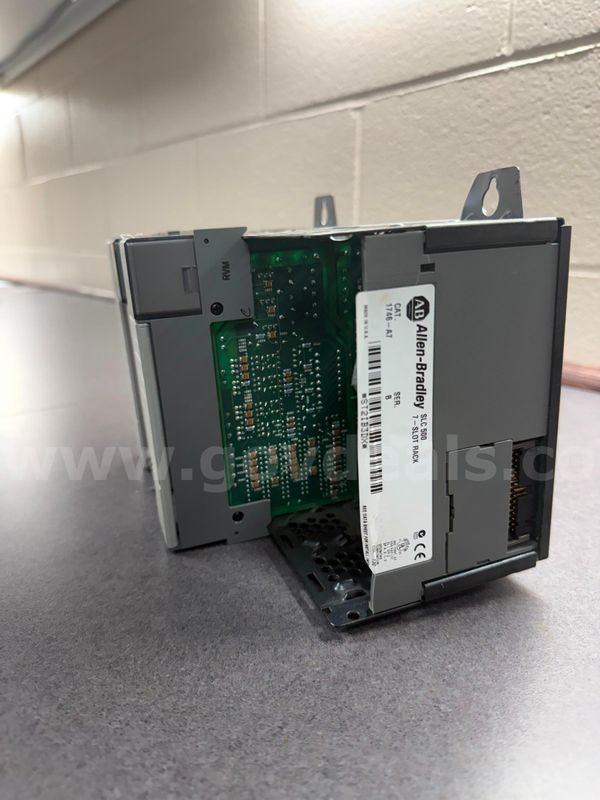 Allen Bradley 1746-A7 SLC 500 7-Slot Rack