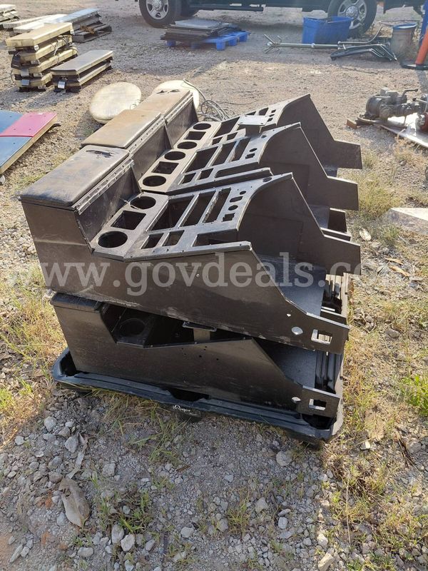 2015-2020 Chevy Tahoe plastic plus center consoles 1 pallet of 6 consoles