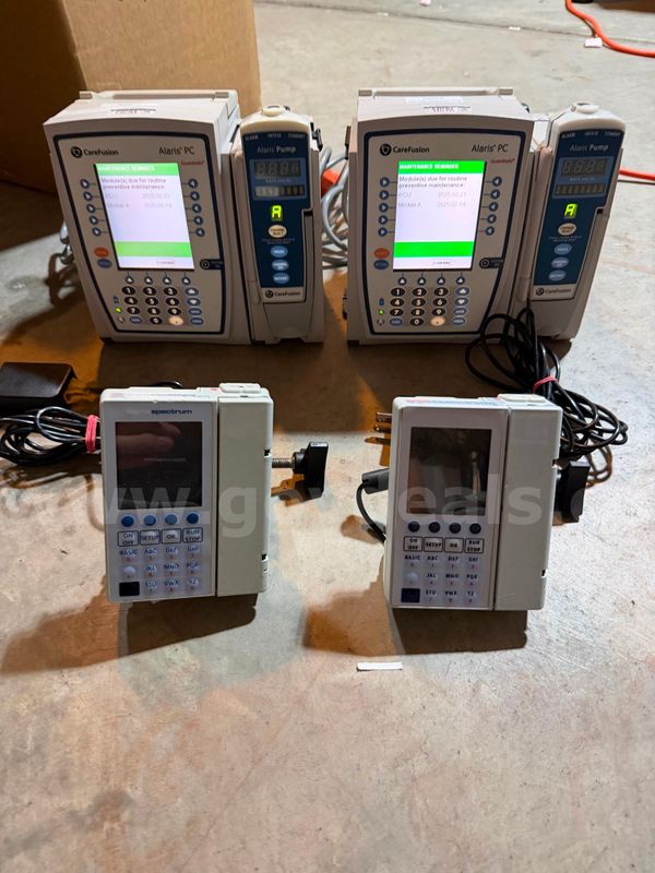 Lot of Alaris 8015 with channel 1800 and sigma spectrum Baxter pumps SHIPPING AVAILABLE
