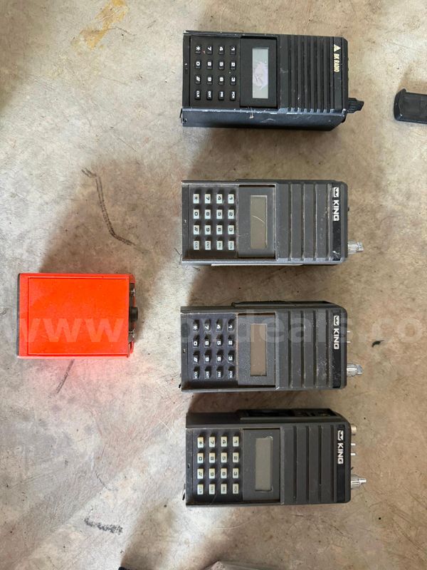 Bk king radio lot police fire Ems scanner shipping available