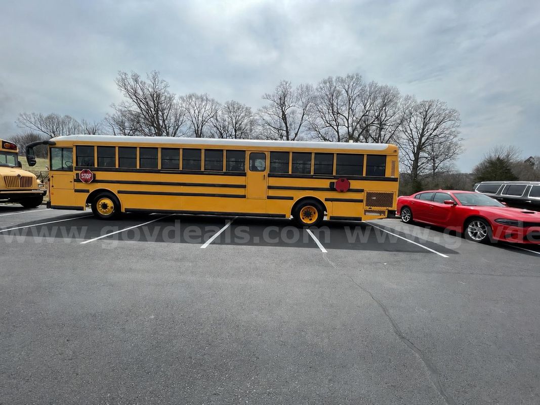 2006 Thomas School Bus