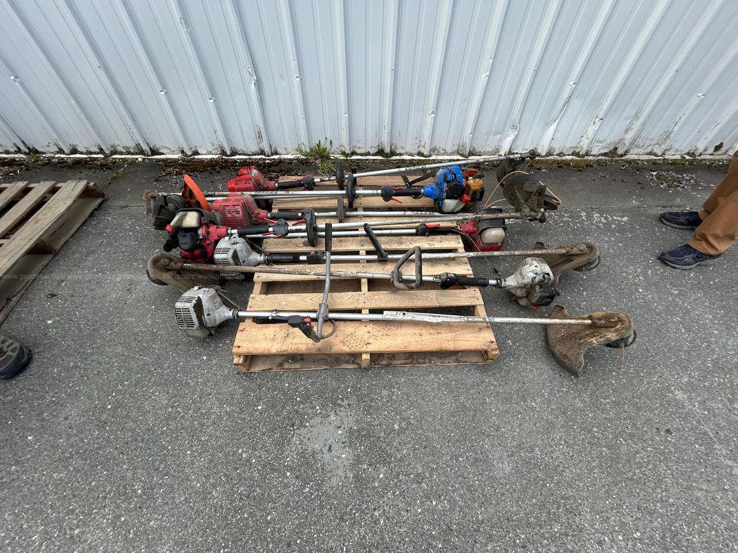 Stihl and Husqvarna Gas-Powered String Trimmer Lot on Pallet
