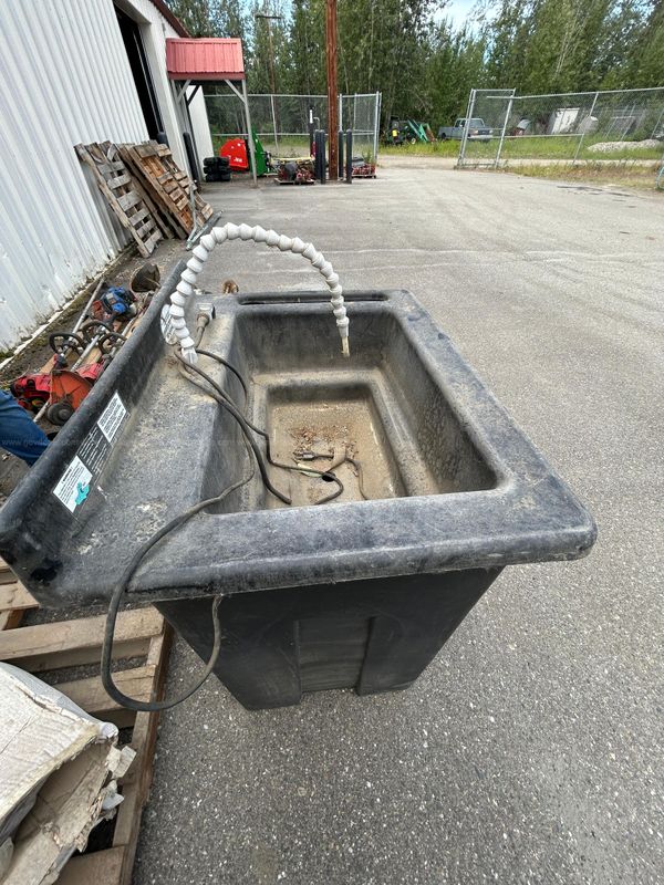 SmartWasher Bioremediating Parts Washer with Flexible Articulated Nozzle
