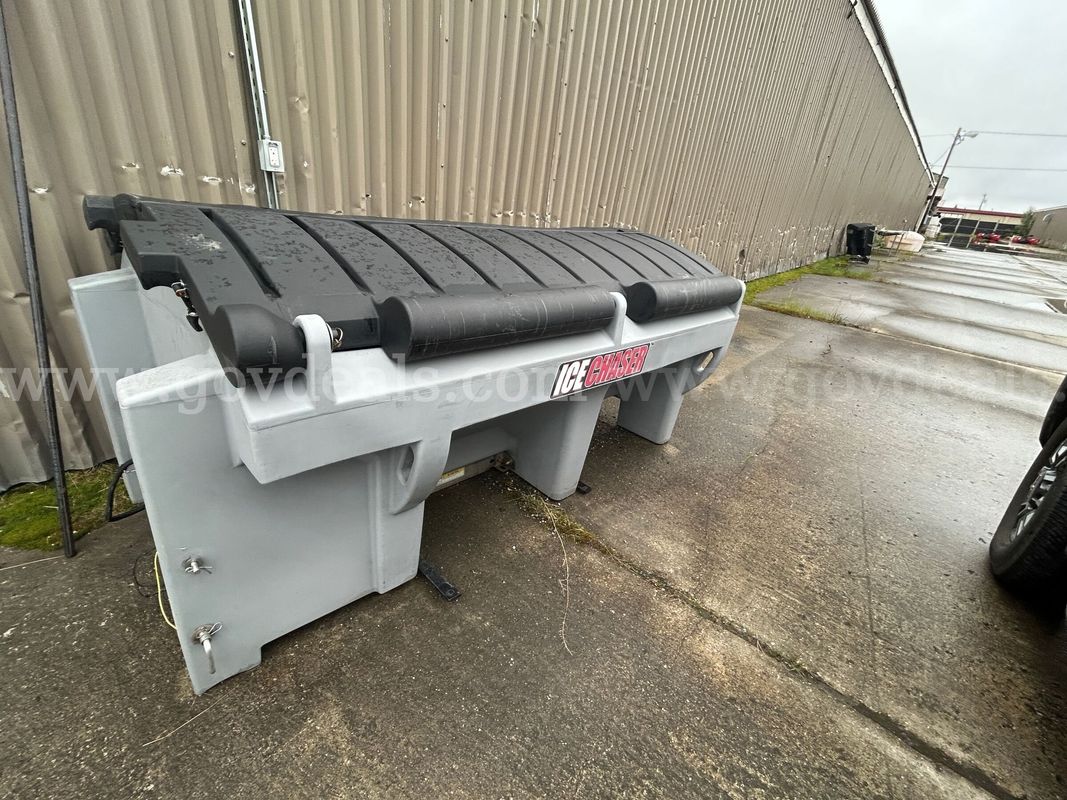 Gravel Hopper Dispenser