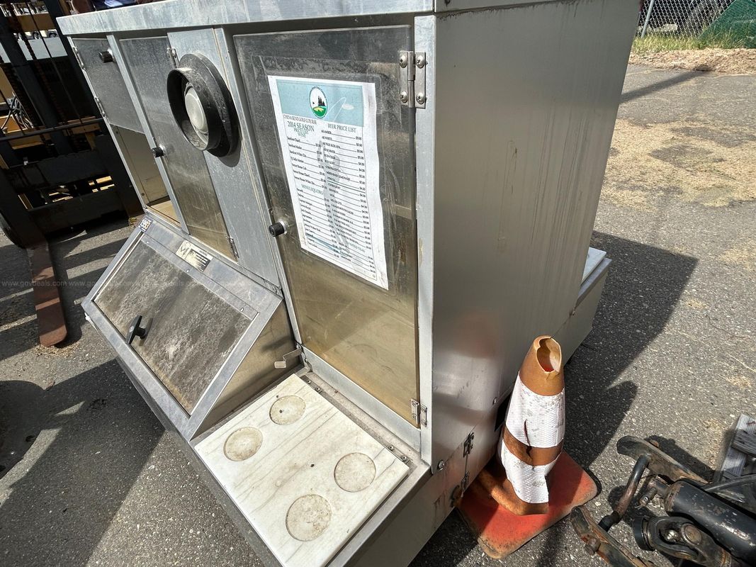 Stainless Steel Mobile Beverage and Snack Service Cart