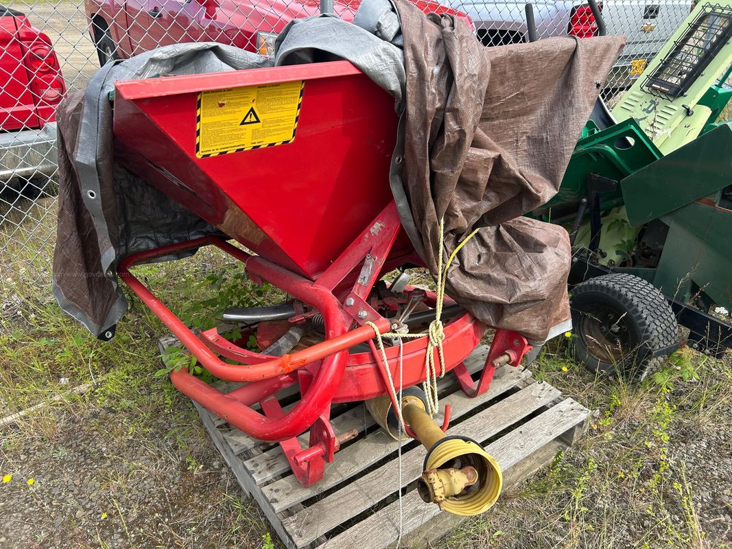 Lely Broadcast Spreader with PTO Drive and Hopper Cover