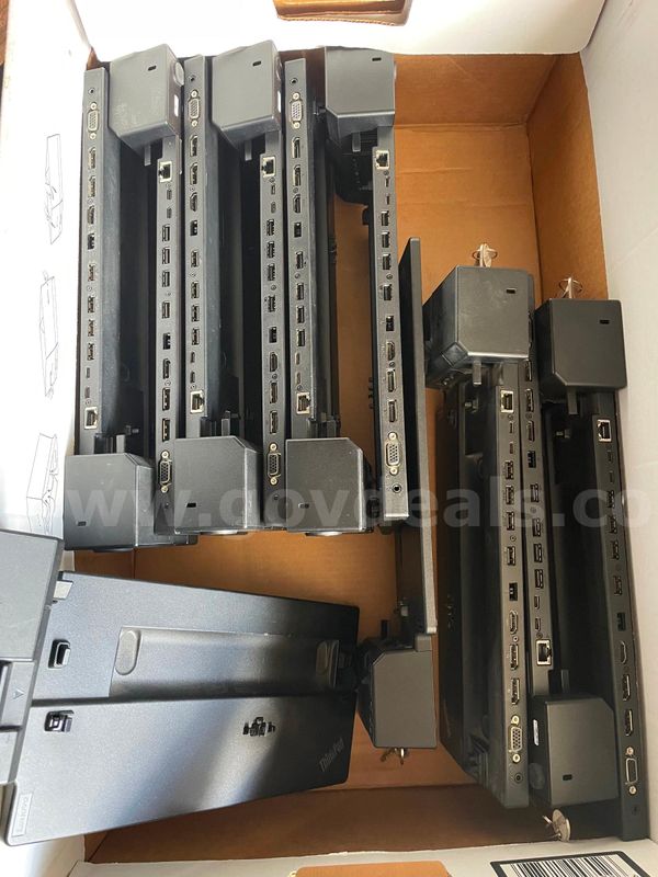 Lot of 11 Lenovo ThinkPad Ultra Docking Stations *NO RESERVE*