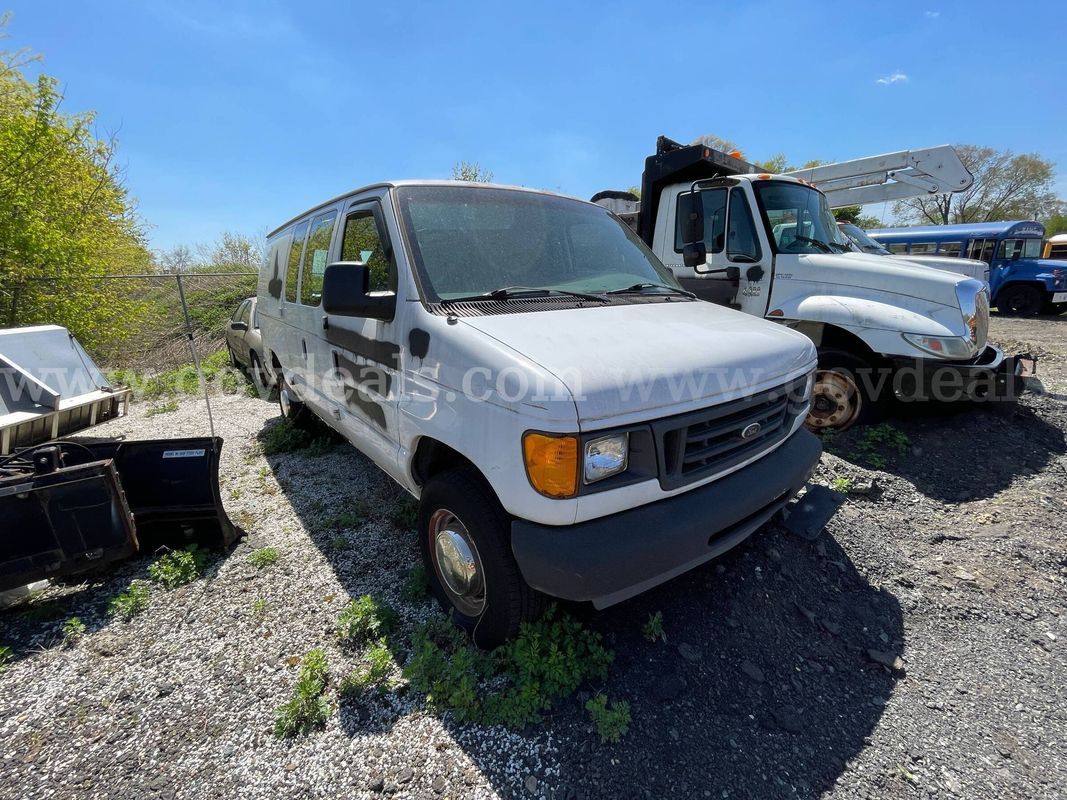 2003 Ford Econoline