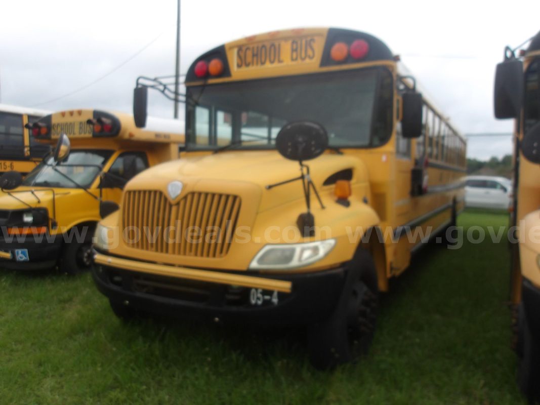 2005 International 3000