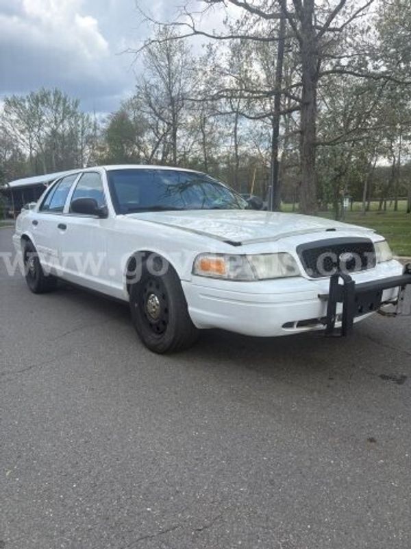 2011 Ford Crown Victoria