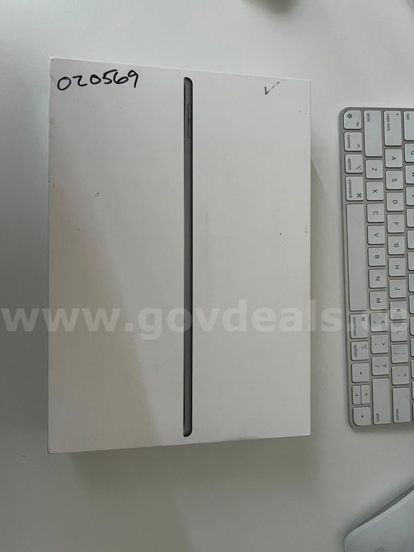 #2 Apple iPad Air 3 256GB - Space Gray - With ORIGINAL BOX