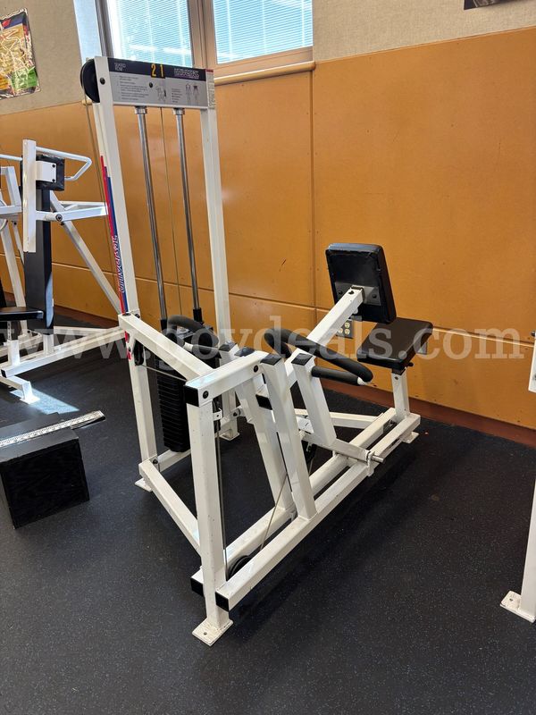 Seated Row Machine