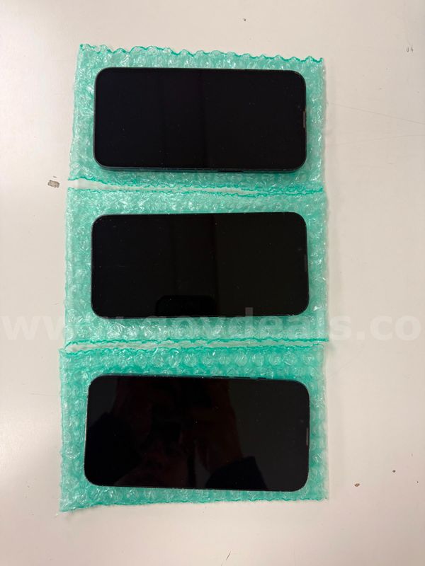 Lot of 3 unlocked iPhone 14s 128GB - Needs Repair