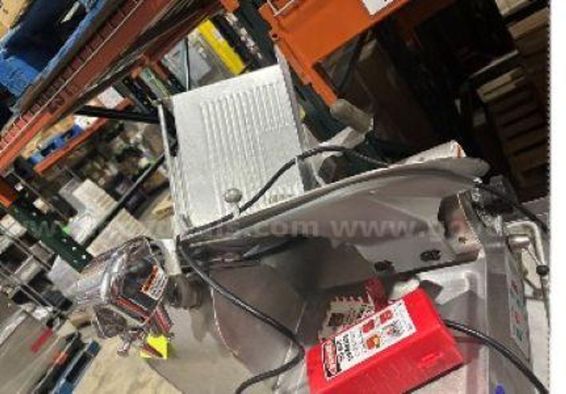Deli Slicer OPERATIONAL