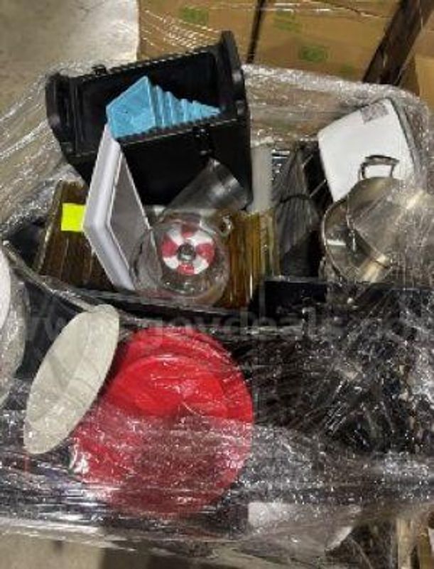 Pallet of Plates & Coffee Container +