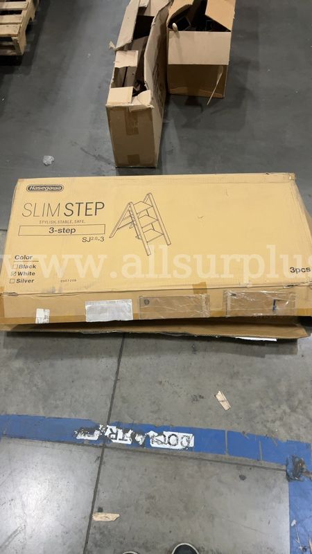 3 Ea. Hasegawa Slim Step 3-Step Ladder (White)