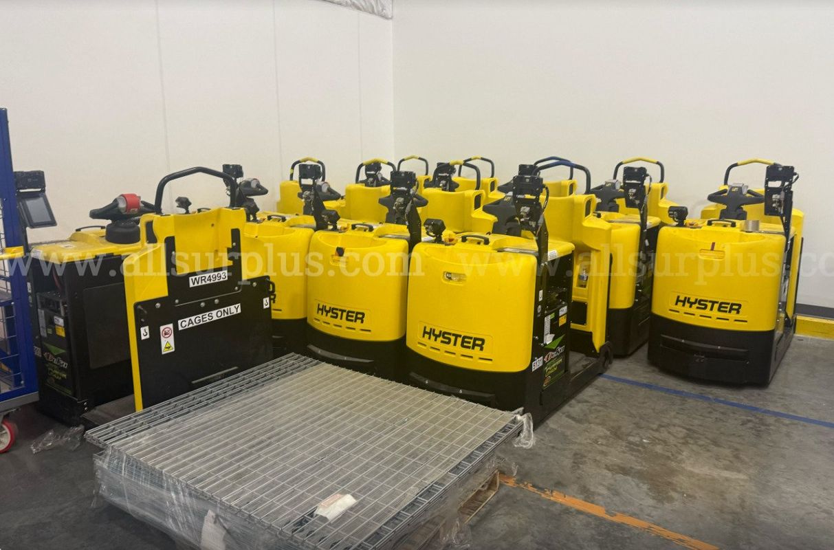 8 Ea. 2021 Hyster LO5.05T Electric Tow Tractors