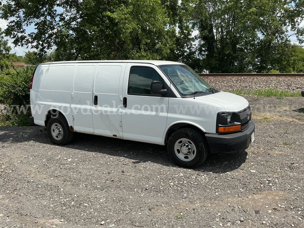 2016 Chevrolet Express 2500 Cargo