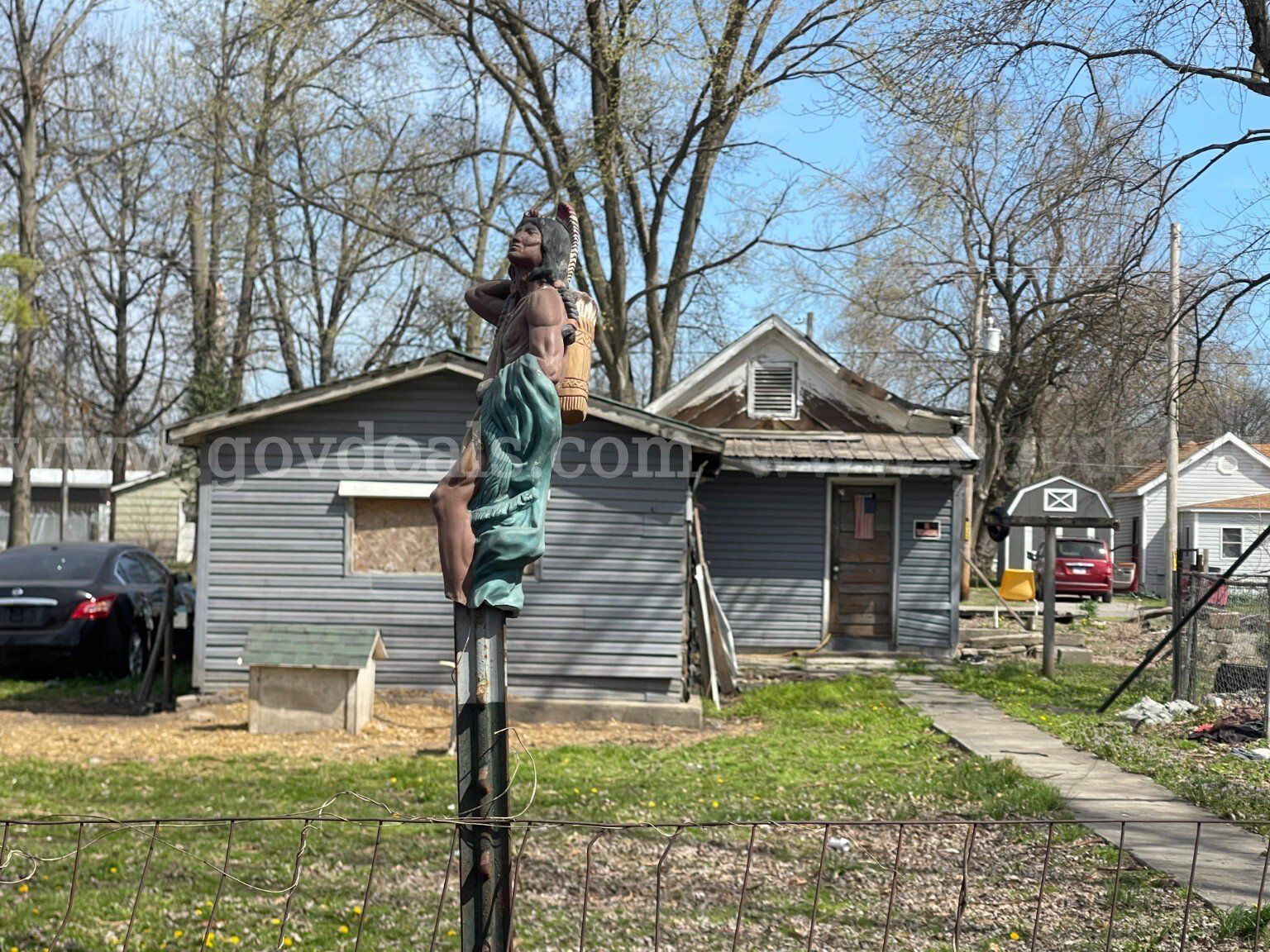 Singly-family fixer-upper in Du quoin. IL. Great investment opportunity. Property is being sol As-Is via Quitclaim Deed