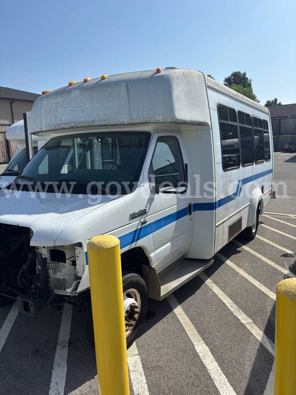 2010 Ford Econoline E350