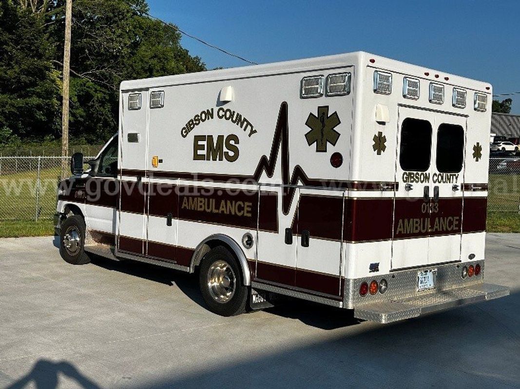 2016 Ford Econoline E-350 Super Duty Type III Ambulance