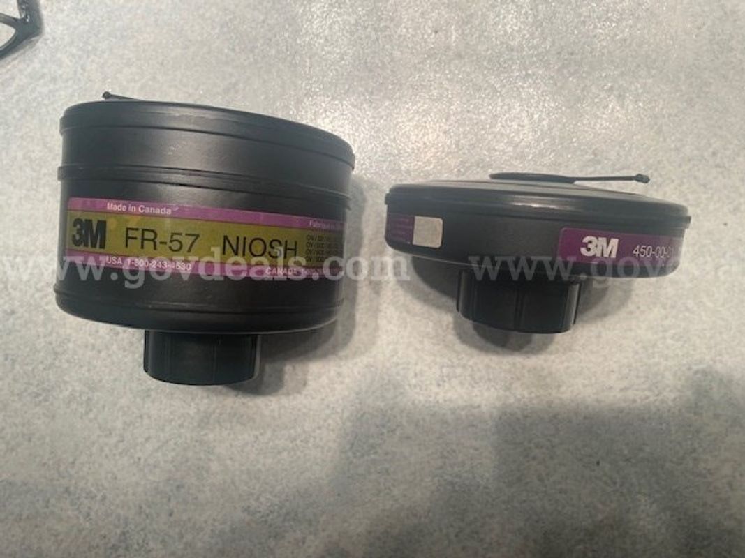3M FILTER / (1) FR-57 and (10) 450-00-01 Filters
