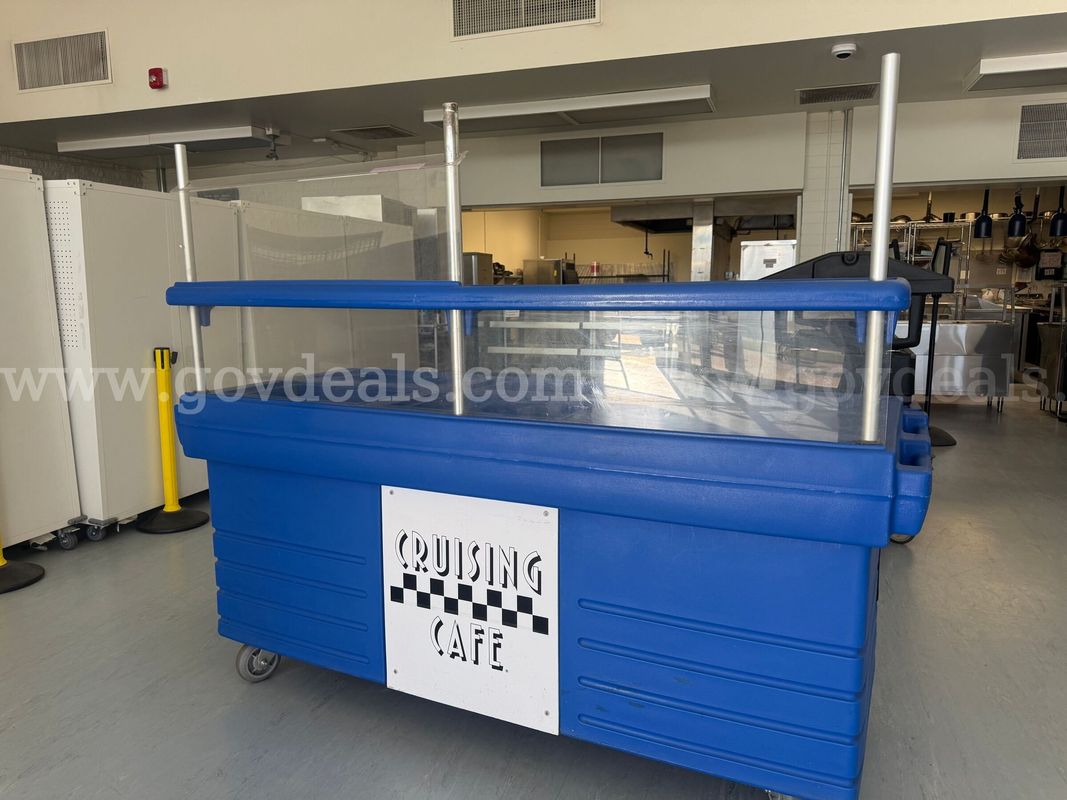 Cambro CamKiosk Snack Cart – Blue