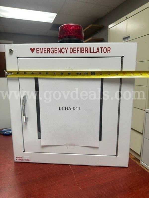 Emergency Defibrillator Metal Case with Plastic Door with MMP