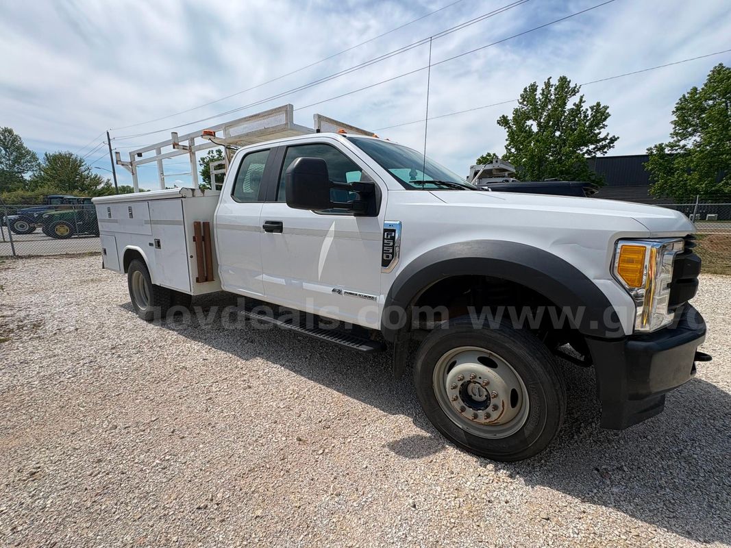 2017 Ford F-550