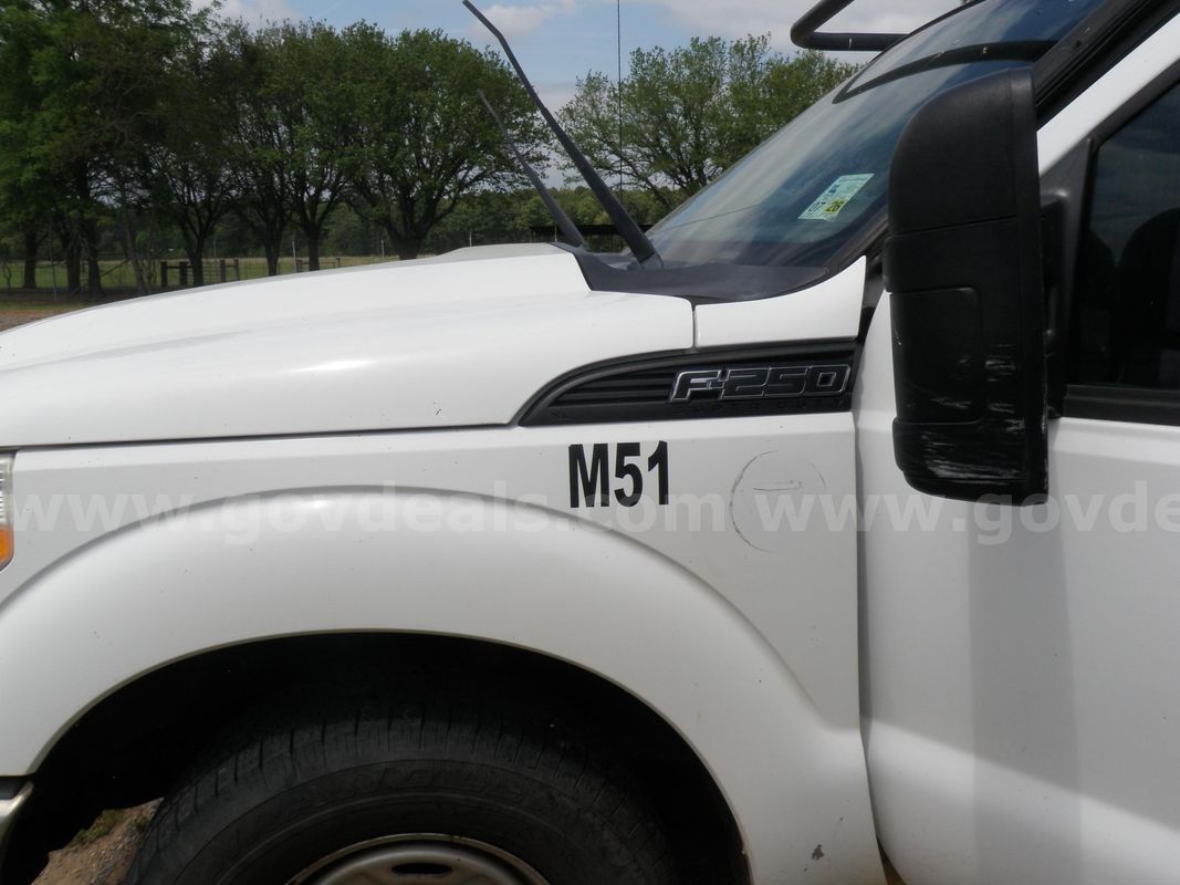 2011 Ford F-250 SD XLT 2WD