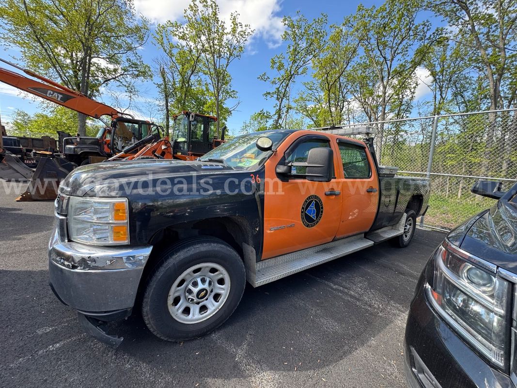 2012 Chevrolet Silverado 3500HD Pickup Truck